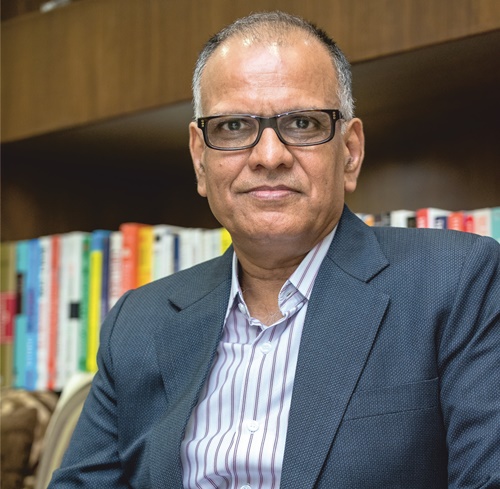 “Aludecor is the first and only brand in the industry to have collaborated with an Institute like IIT to manufacture the best FR-grade ACPs in the country”, Ashok Kr Bhaiya, owner and CMD of Aludecor Lamination Pvt Ltd
