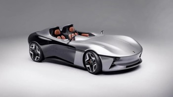 Longbow unveils ‘featherweight’ electric sports cars with aluminium core