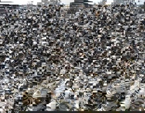 Macro vs. Fundamentals, aluminium prices hover at highs in the short term