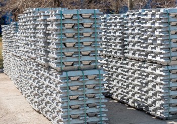Equity purchases to give Yunnan AluminIum control of additional primary capacity