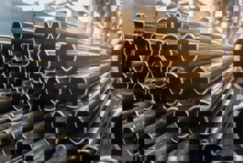 LME aluminium cash offer falls 1.24% as opening stocks slip to 523,300t