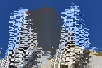 Rio Tinto is in talks with Chinalco, aiming to resolve shareholding restrictions