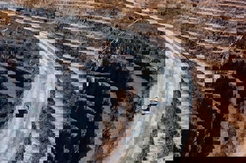 Lithium market dynamics: Supply-demand tensions and evolving price trends amidst global and domestic shifts