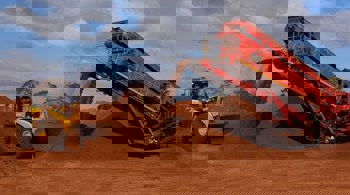 India’s bauxite output rises to 24MT in 2025, with exports up 67.6% and imports easing 31.1%