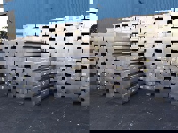 Aluminium cash offer hits USD 2,932/t as LME momentum builds