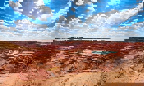 Ukraine’s 2025 bauxite imports climb strongly, reshaping raw material flows