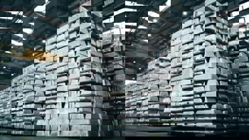 LME aluminium jolts the market as cash offer slides to $3,110 per tonne