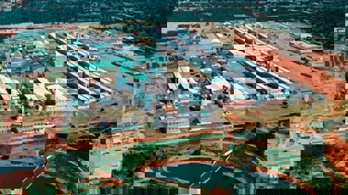 Mozal’s power lifeline hangs by a thread as shutdown clock ticks, but the minister remains optimistic