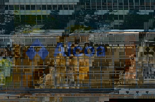 Alcoa follows Century in turning smelters into data centres