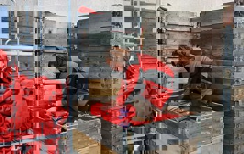 Hydro donates over 10,000 pieces of flame-retardant workwear to Ukraine