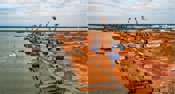 Guinea weighs bauxite export controls to stabilise prices amid global market volatility