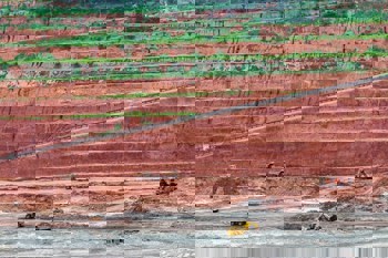 Guinea’s bauxite exports surge 25% early 2026, led by China’s growing demand