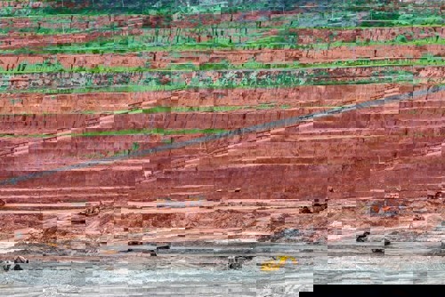 Guinea’s bauxite exports surge 25% early 2026, led by China’s growing demand