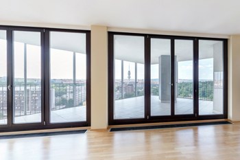 DERCHI advances aluminium picture window security with six-point lock system