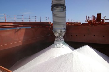 WEEKLY: Chinese alumina prices hold flat as supply improves