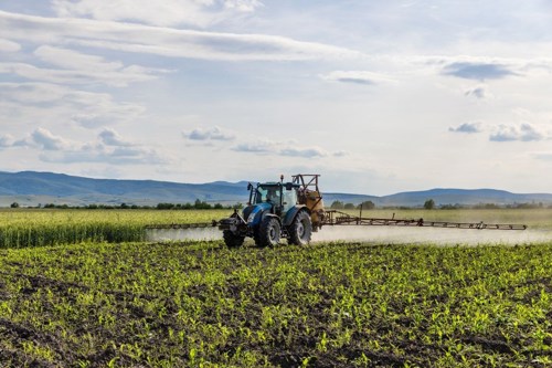 Jenc develops 70-metre aluminium spray boom for large-scale farming
