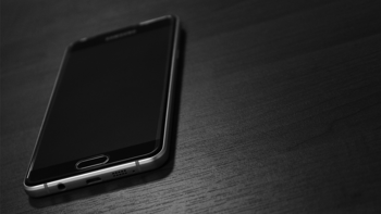 Samsung’s aluminium-titanium hybrid frame to face off Apple’s Liquidmetal novelty