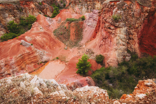 Congress Party brings the Koraput bauxite project under the lens of scrutiny