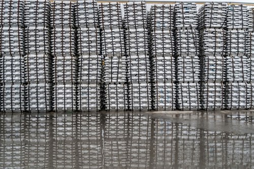 Destocking logic continues to materialise, macro pressure caps aluminium price upside