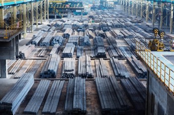 LME aluminium price graph: Aluminium prices ease further as exchange inventories continue to decline