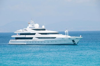 Amer Yachts presents Amer 42A: an aluminium-made lightweight and high-performance Superyacht