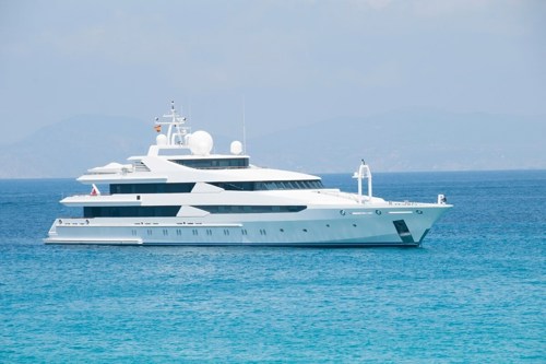 Amer Yachts presents Amer 42A: an aluminium-made lightweight and high-performance Superyacht