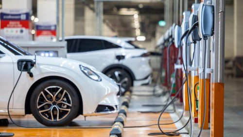 Ferrari, BMW, Tesla and Chinese EV makers  increase aluminium wiring adoption amid rising copper costs